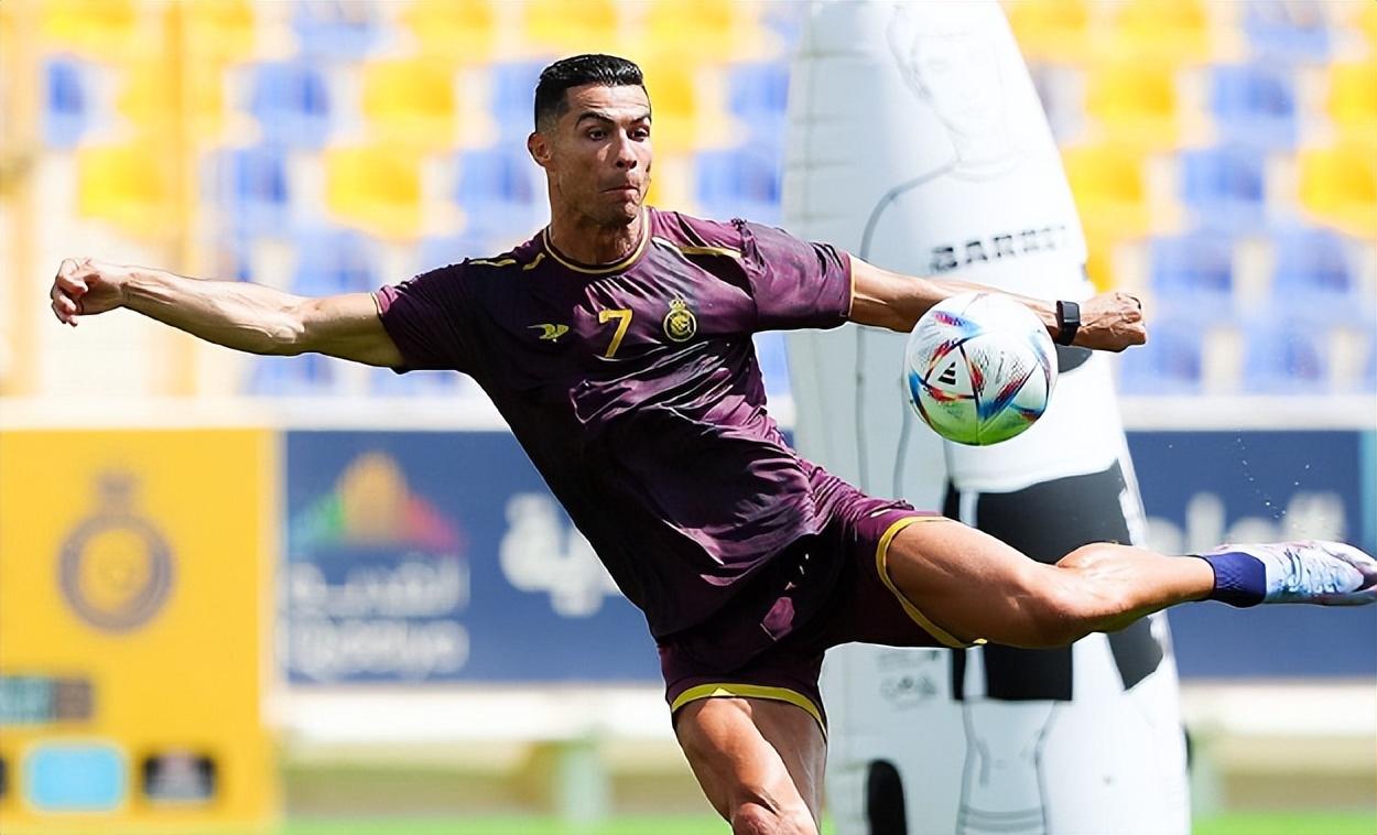 罗马奏响胜利乐章,积分榜逐渐攀升 罗马奏响胜利乐章,积分榜逐渐攀升