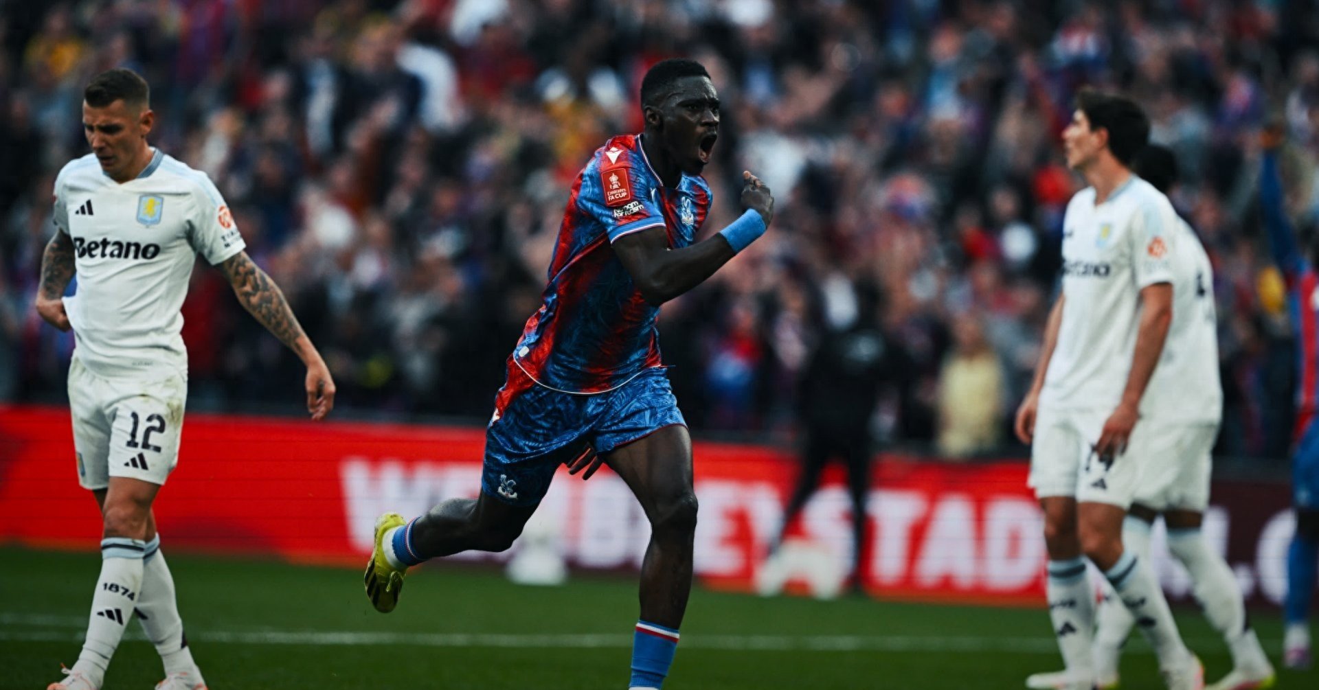 水晶宫击败切尔西,豪取意外胜利 水晶宫击败切尔西,豪取意外胜利